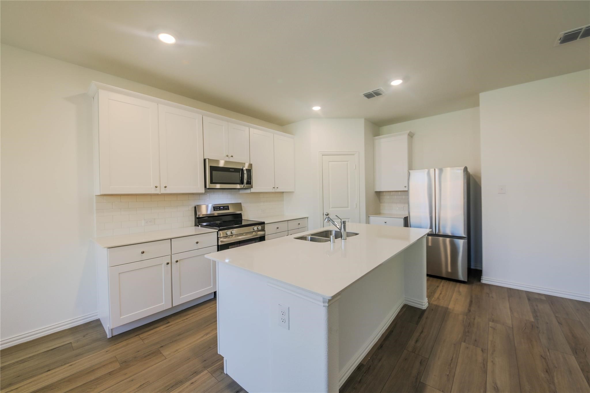 127 Jenkinson Drive Fate TX 75189