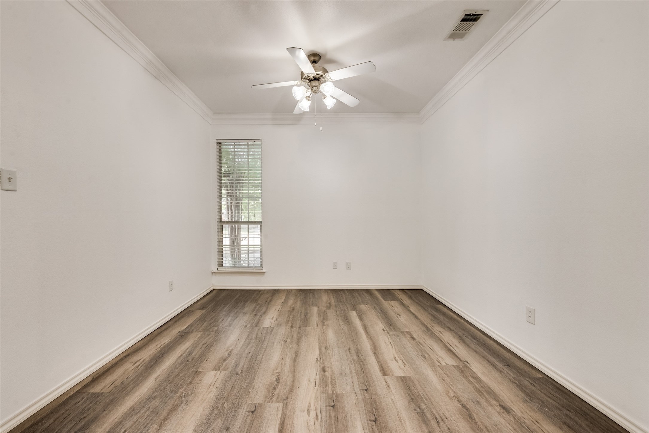 5900 Ozark Drive Fort Worth TX 76131