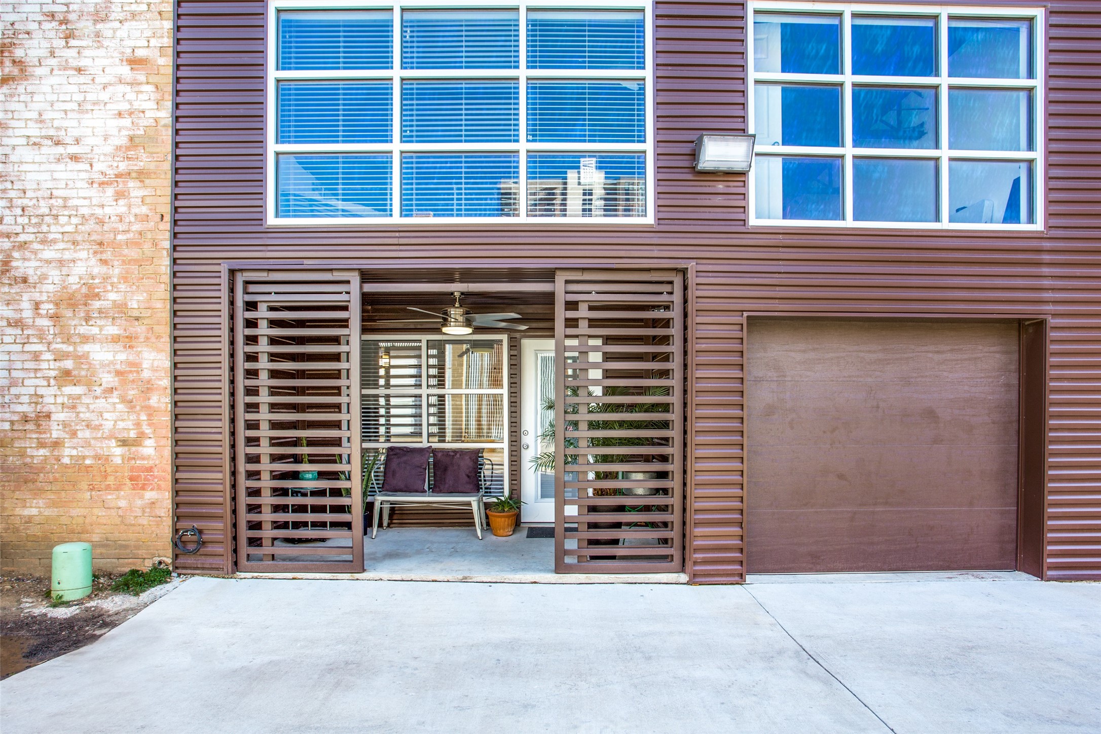3111 Canton Street Dallas TX 75226