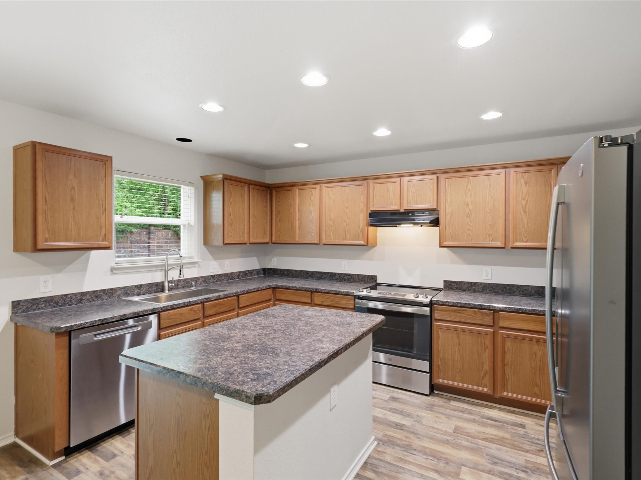 1356 N Cozumel Street Grand Prairie TX 75051