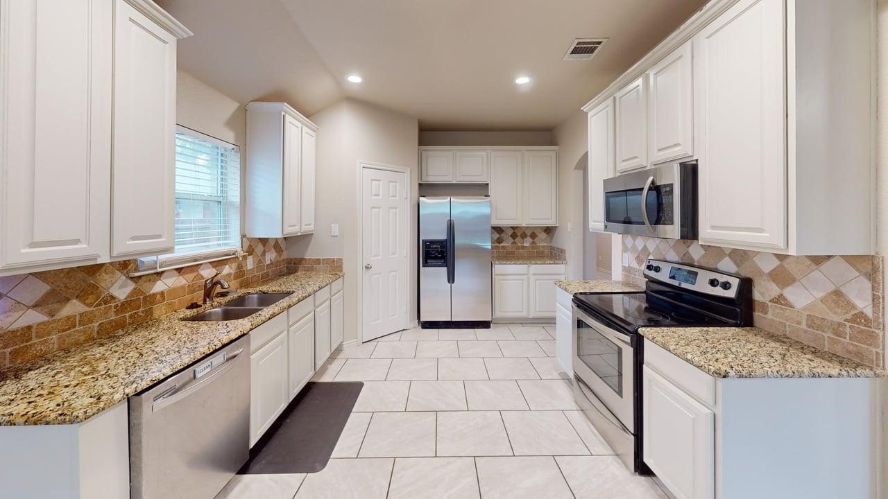 4828 Curzon Avenue Fort Worth TX 76107