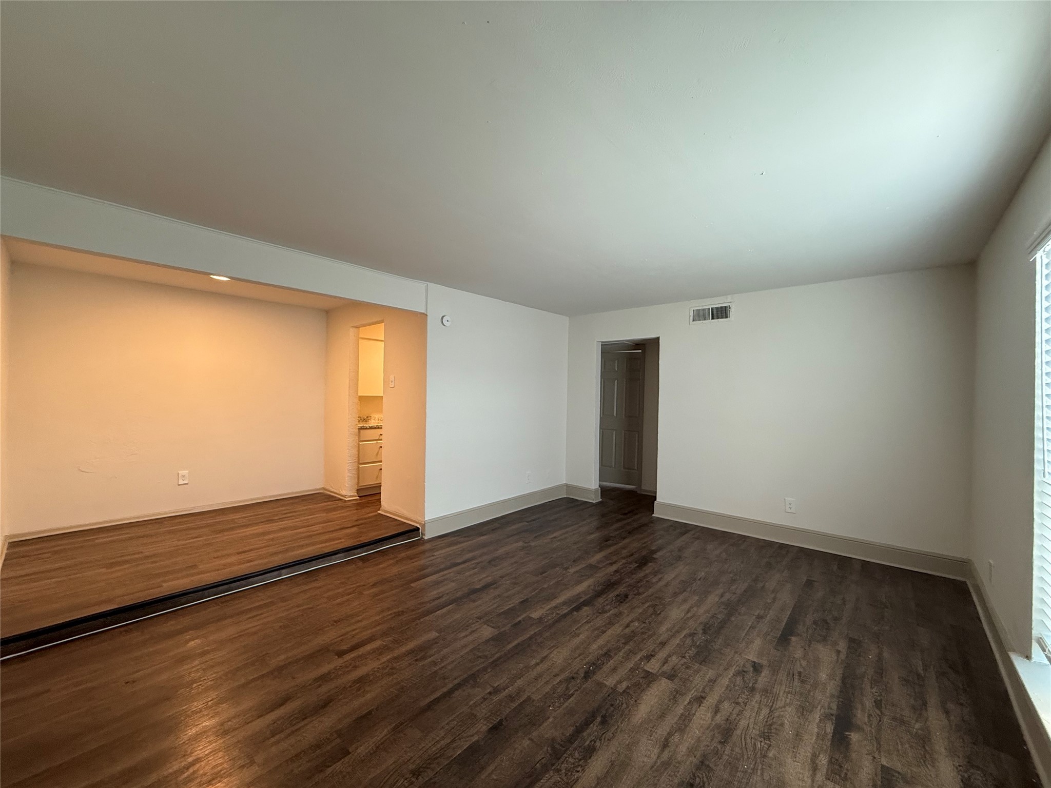 3627 Almazan Drive Dallas TX 75220