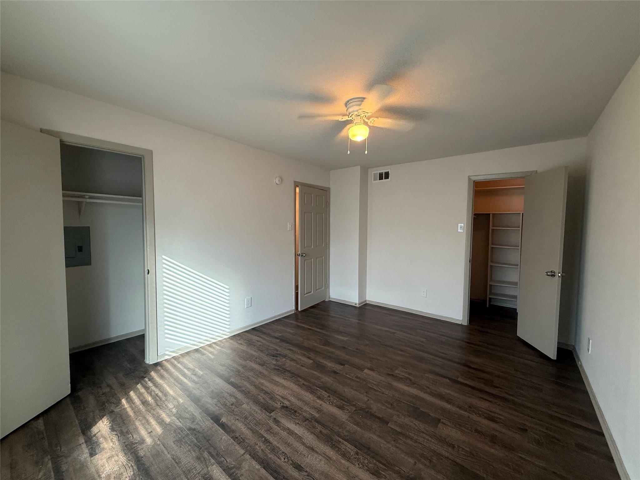 3627 Almazan Drive Dallas TX 75220