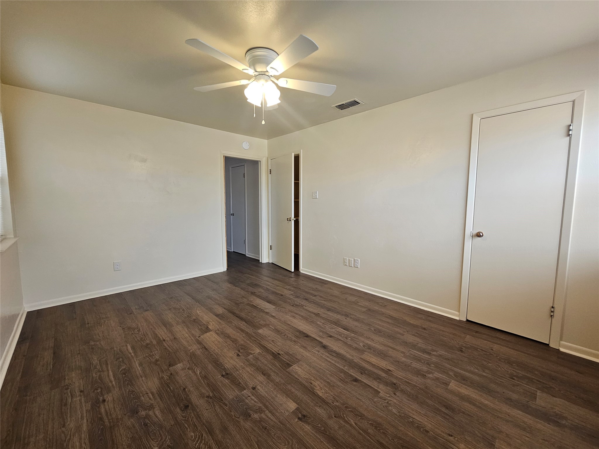 1216 W Bishop Street Weatherford TX 76086