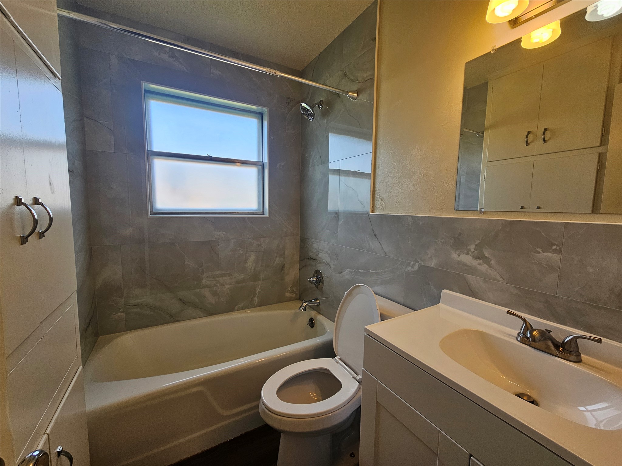 1216 W Bishop Street Weatherford TX 76086