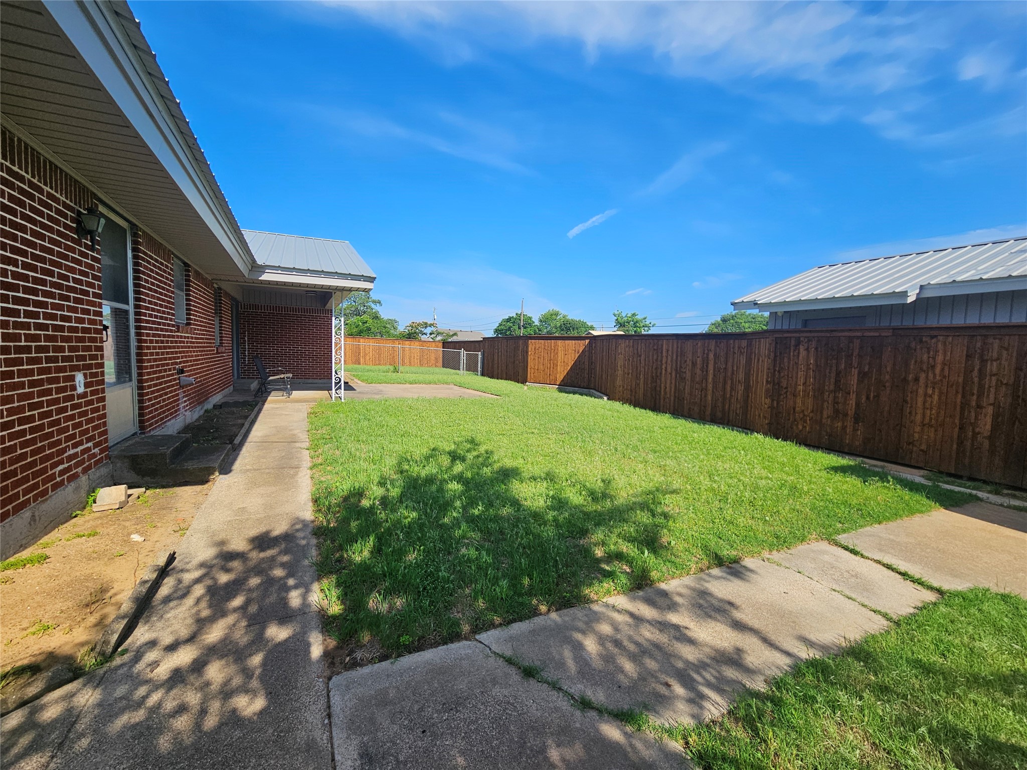 1216 W Bishop Street Weatherford TX 76086