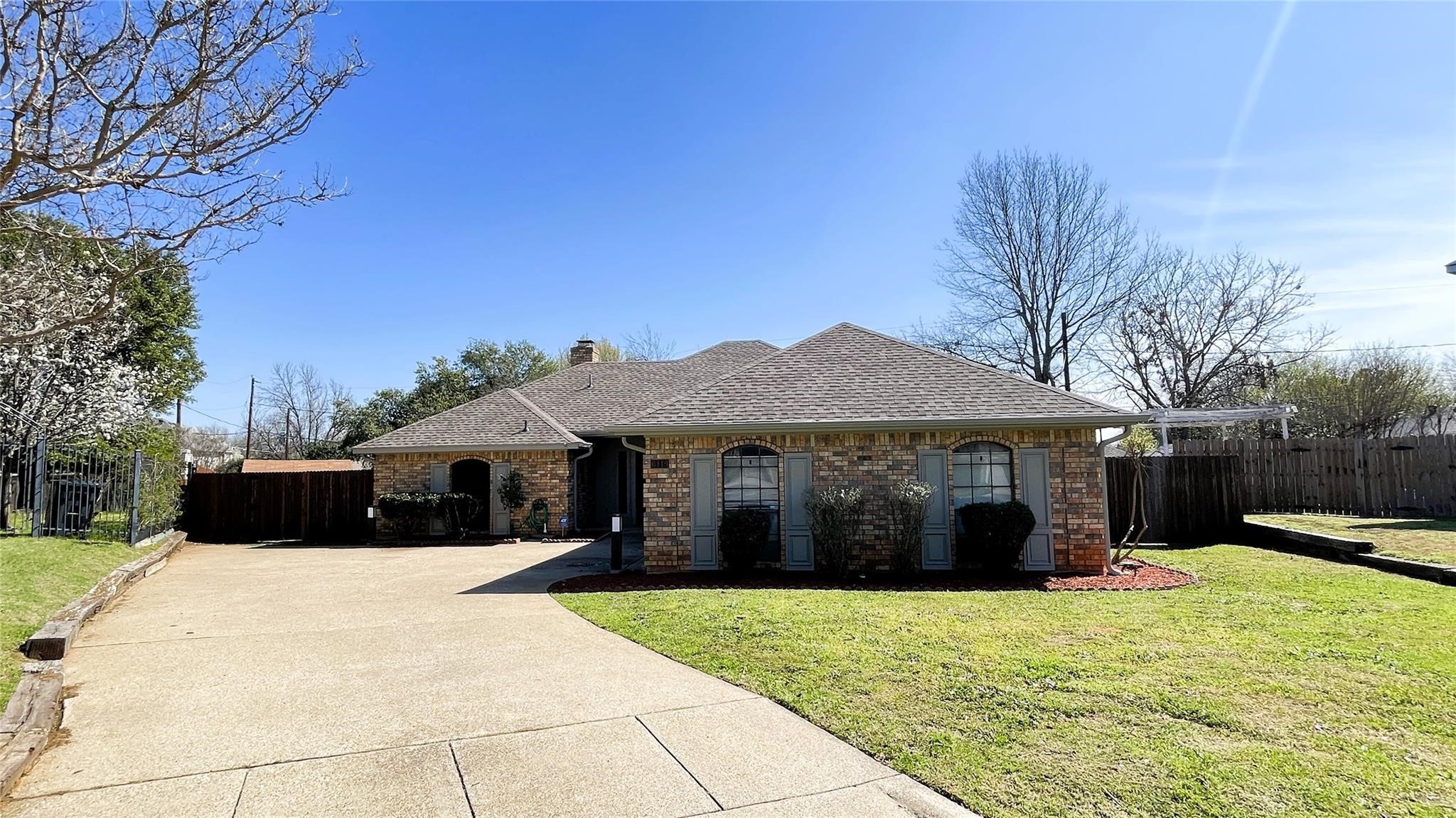 6119 Kingswood Drive Arlington TX 76001