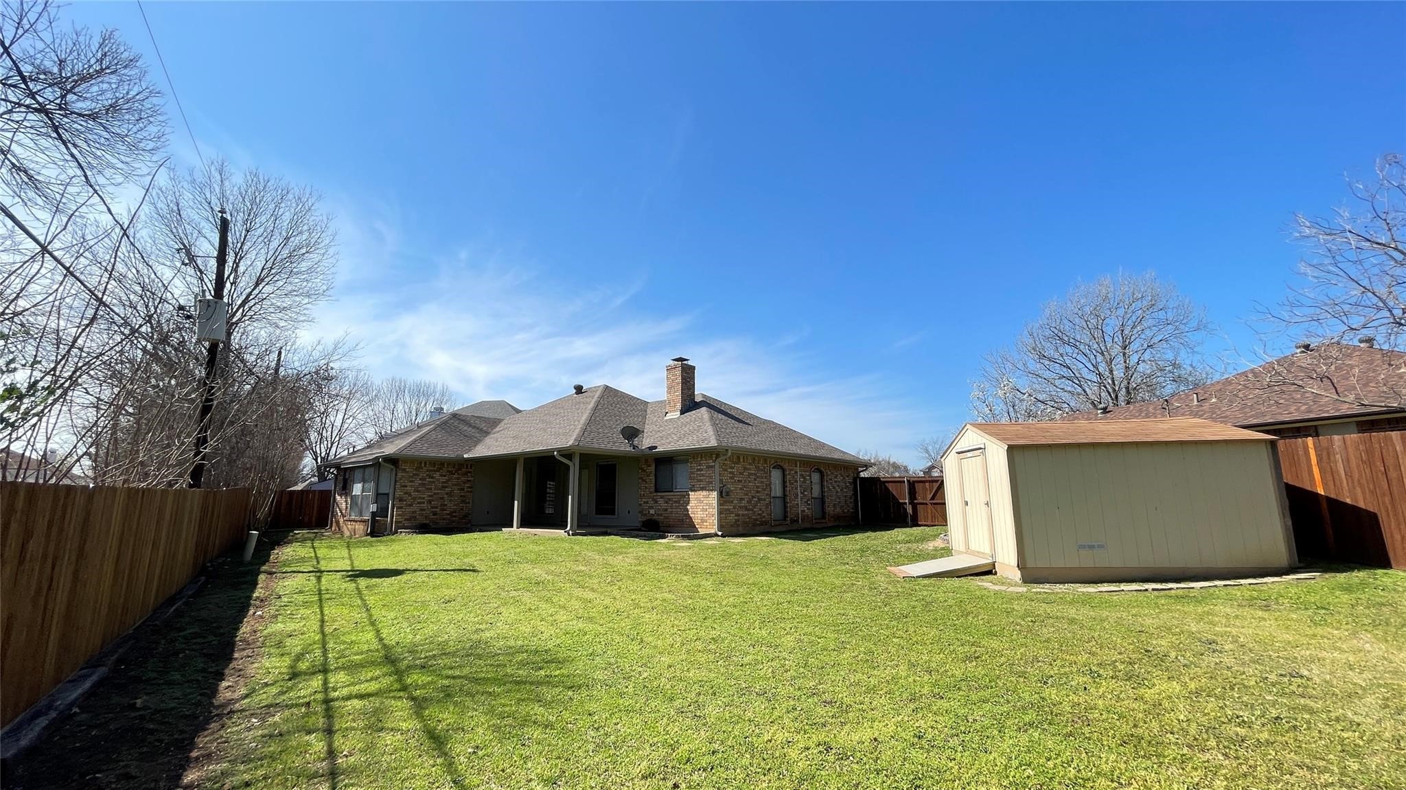 6119 Kingswood Drive Arlington TX 76001