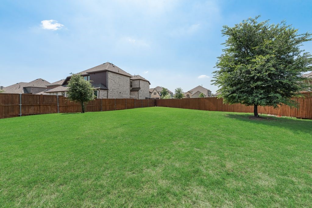 2824 Village Creek Street Celina TX 75078