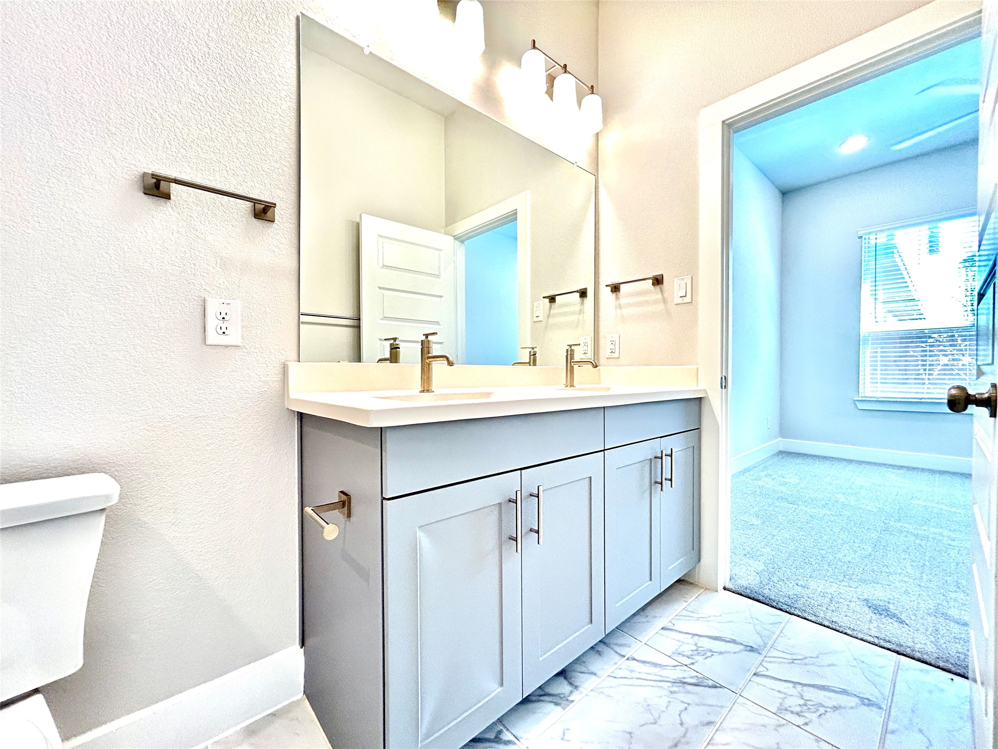 2501 Ascension Boulevard Arlington TX 76006