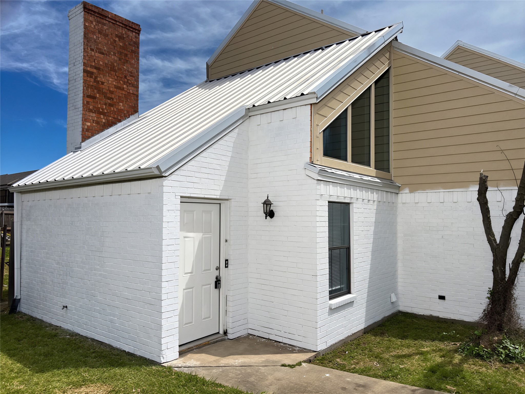 1900 W Taylor Street Sherman TX 75092