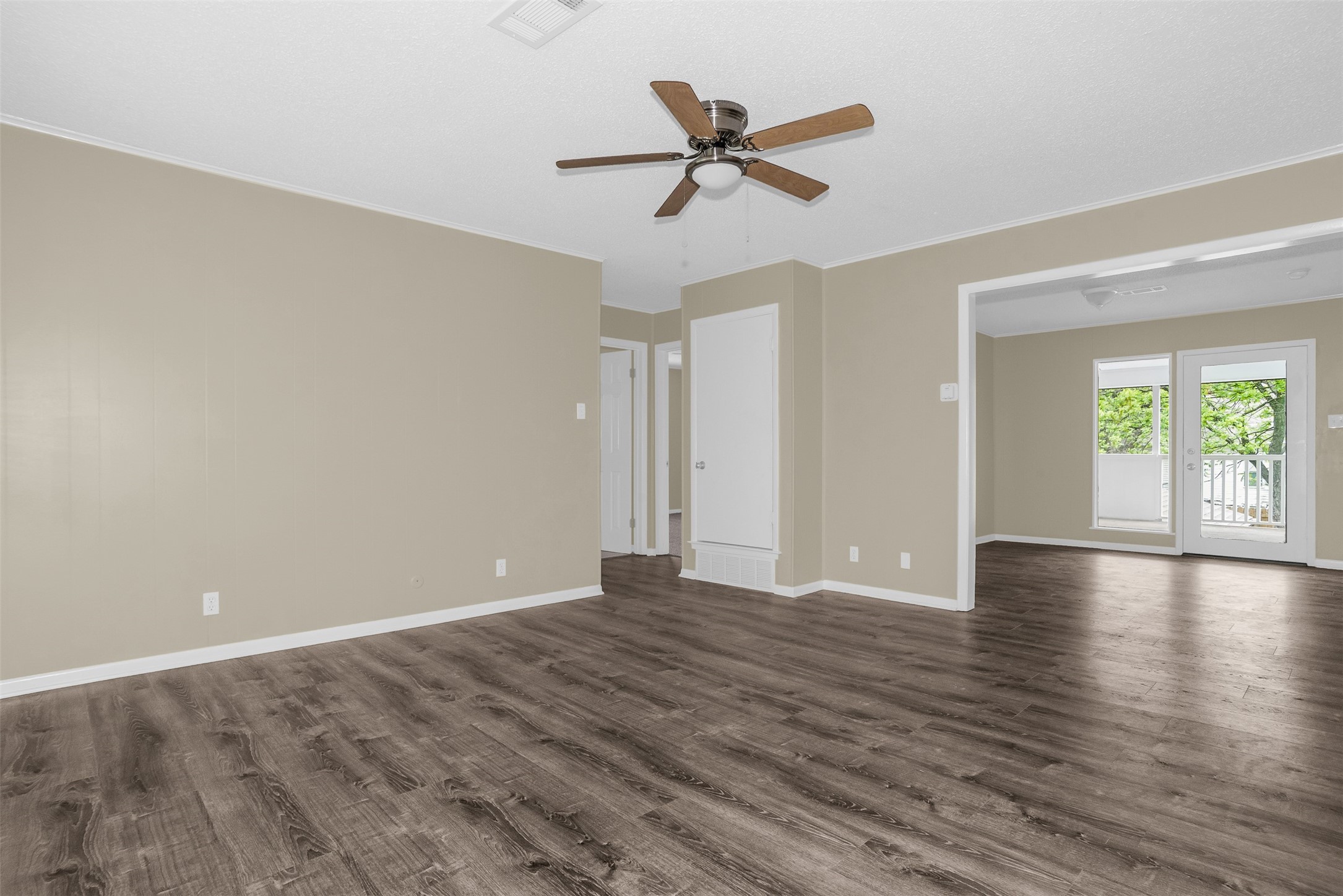 508 W Baylor Street Ennis TX 75119