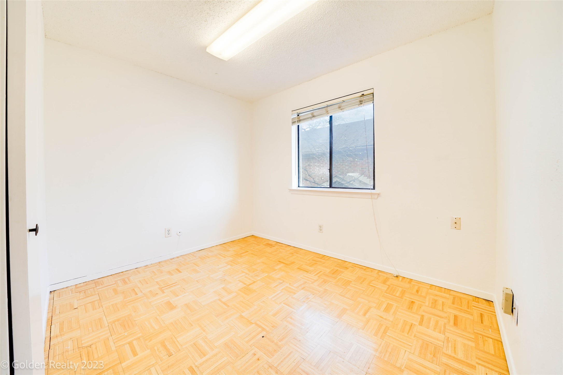 4009 Garland Avenue N Garland TX 75040