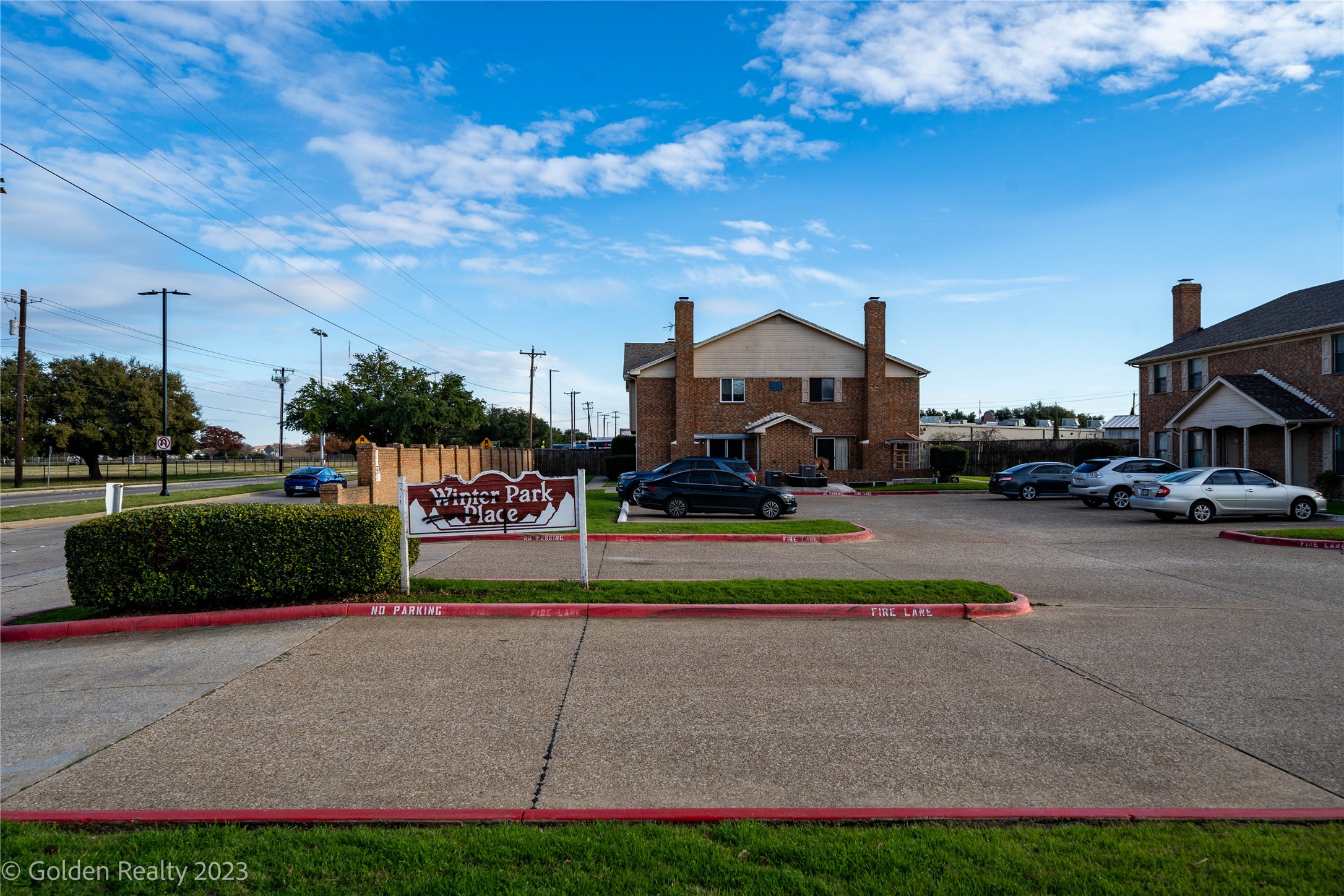 4009 Garland Avenue N Garland TX 75040