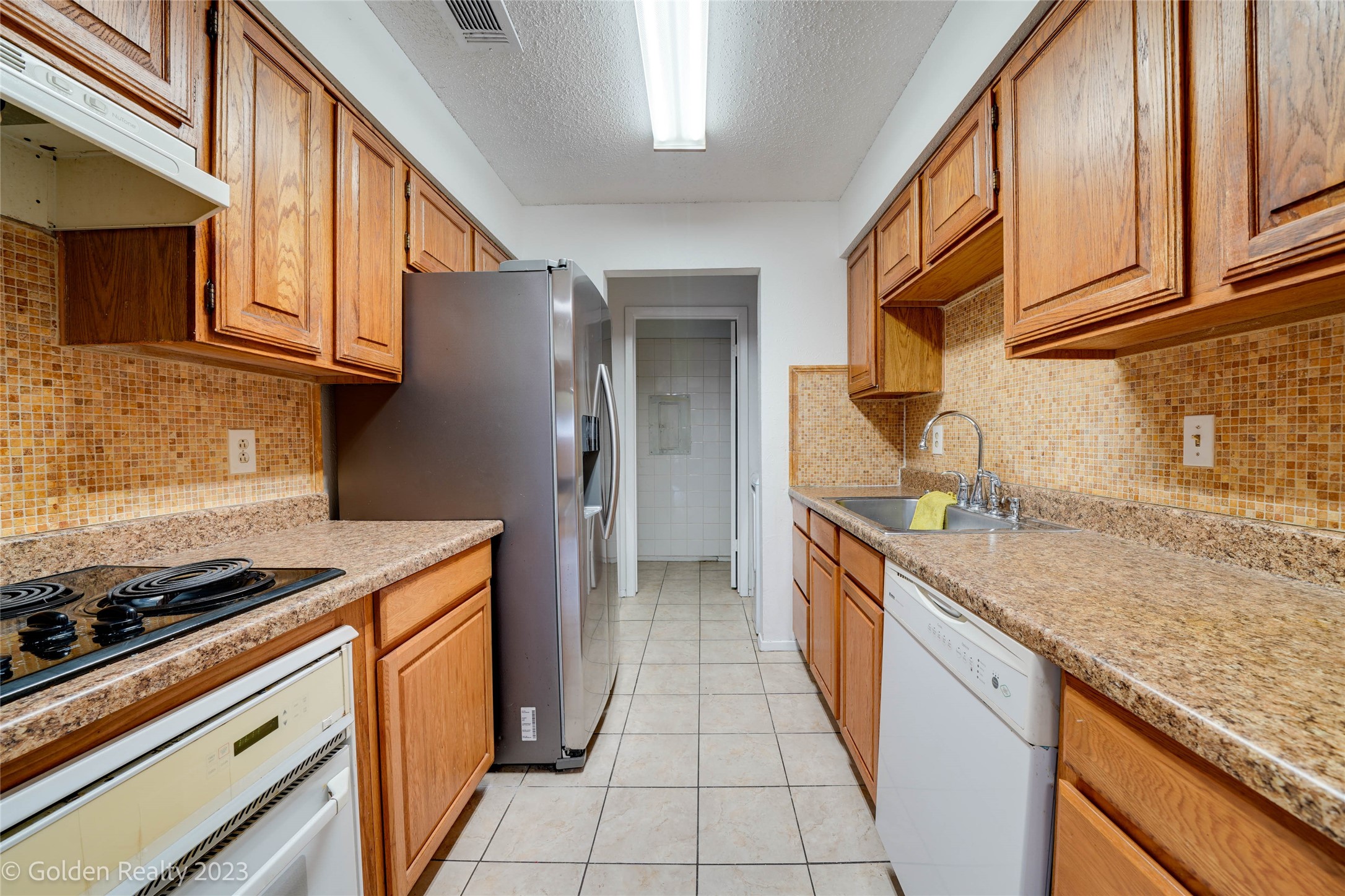 4009 Garland Avenue N Garland TX 75040