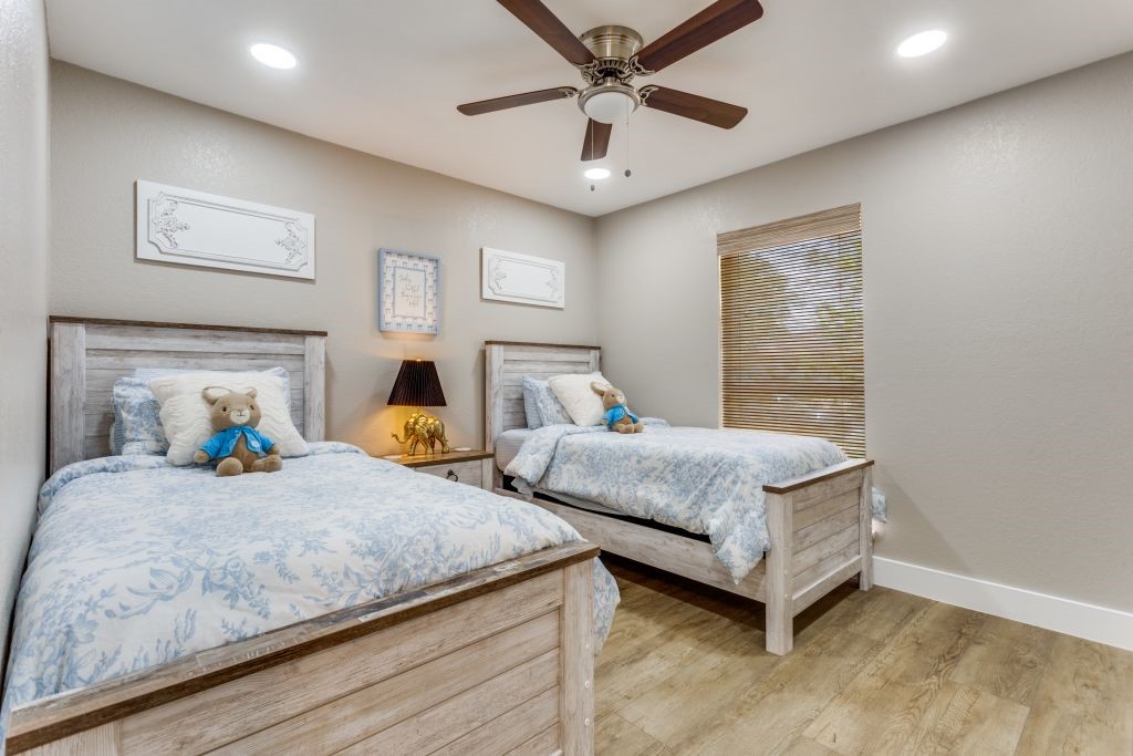 926 Hillside Lane Flower Mound TX 75028