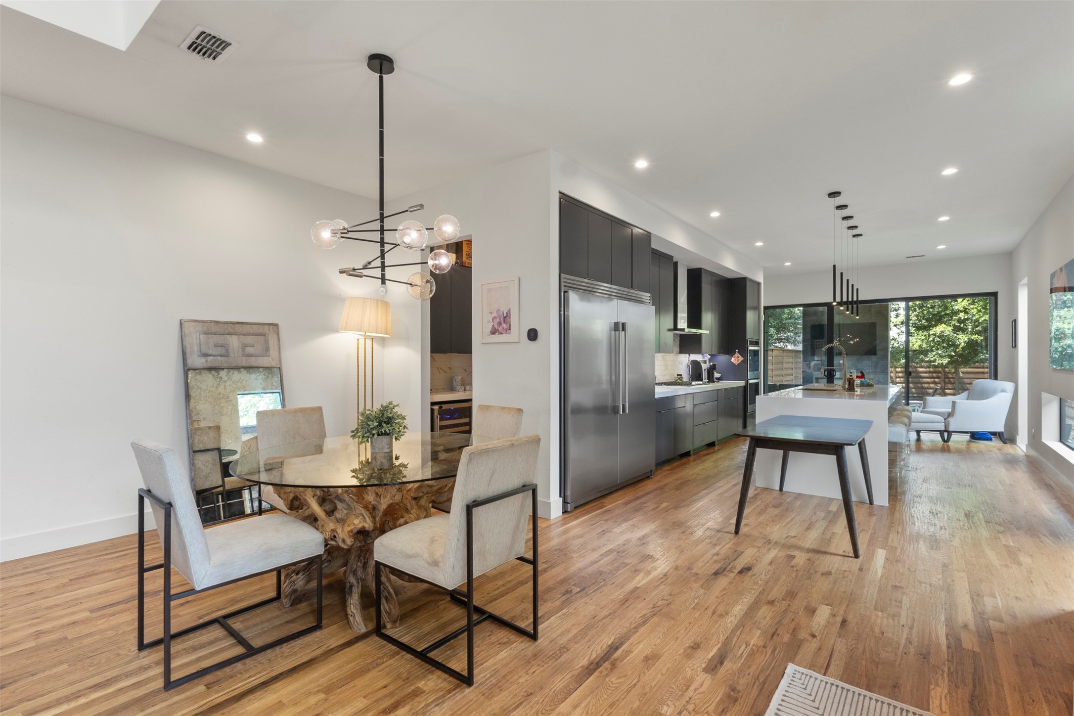 2335 Kirby Street Dallas TX 75204