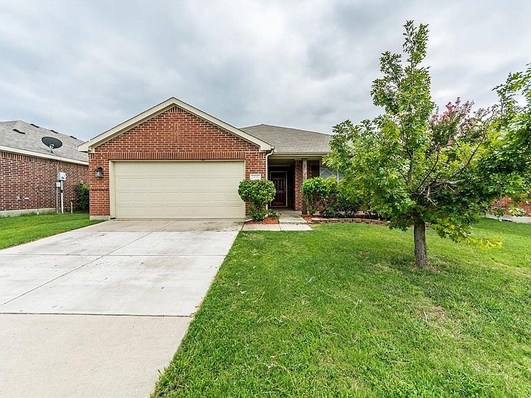 1808 Morning Dove Aubrey TX 76227