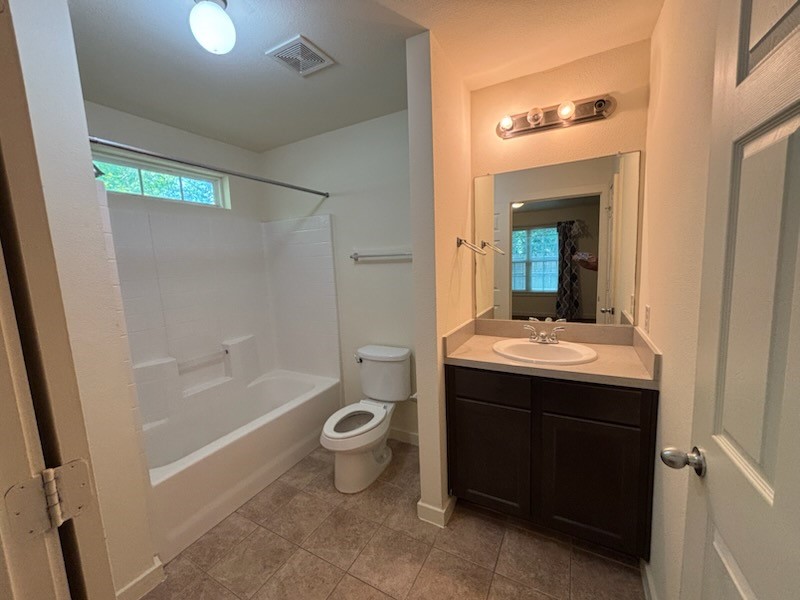 4744 Stokes Street Dallas TX 75216