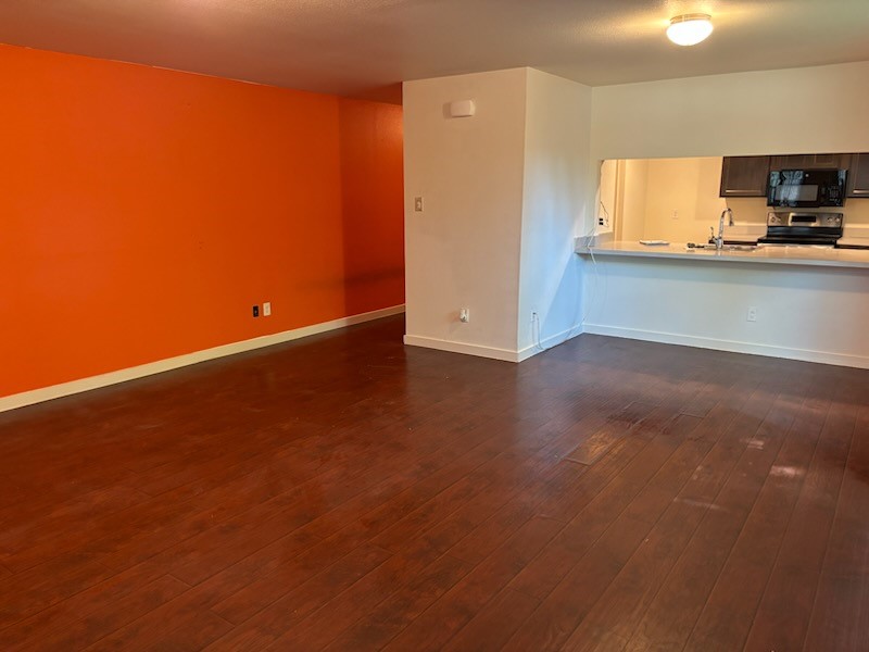4744 Stokes Street Dallas TX 75216