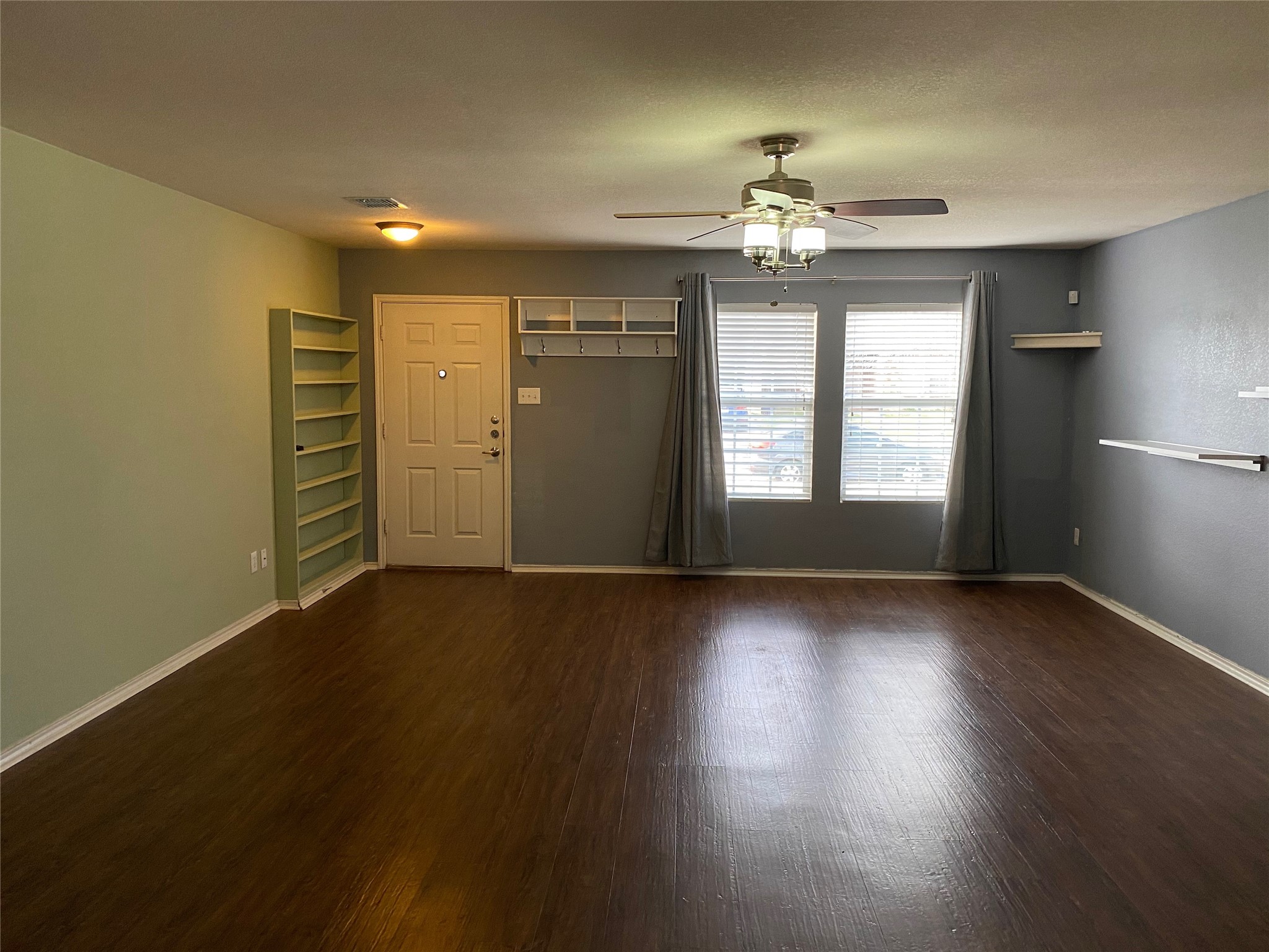 912 Mosaic Drive Fort Worth TX 76179