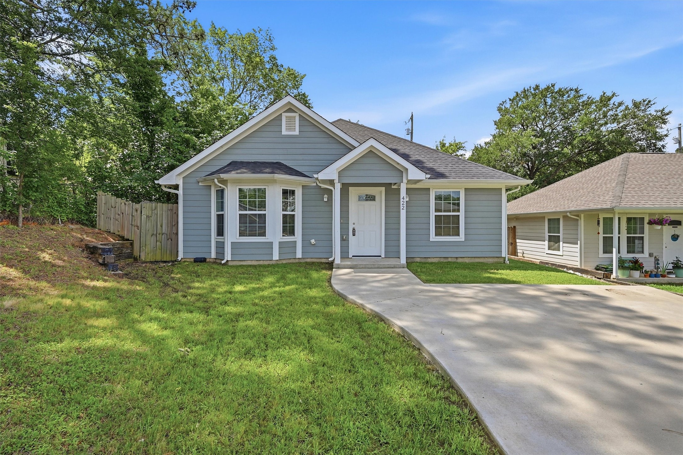 422 E Elm Street Denison TX 75021