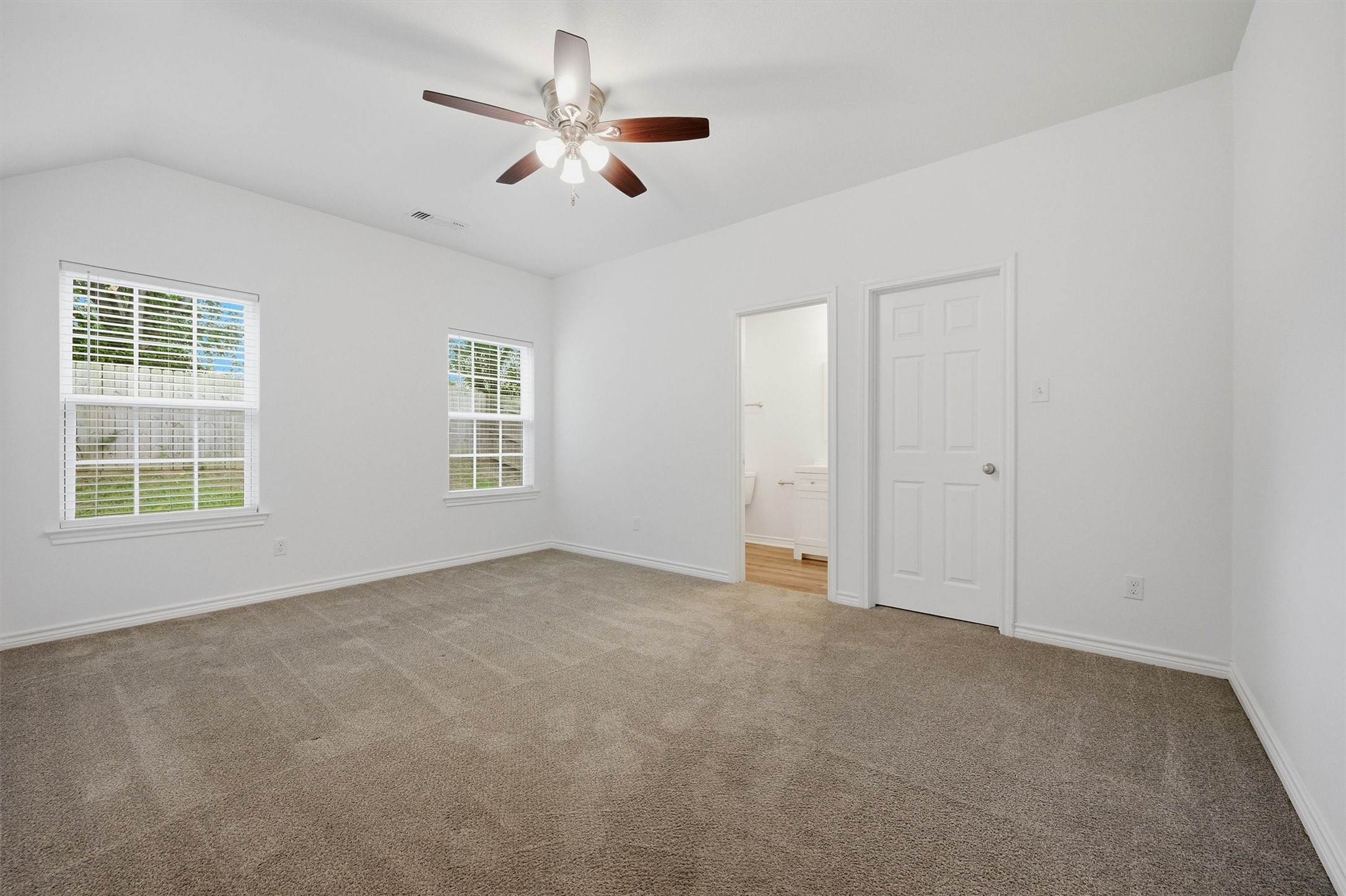 422 E Elm Street Denison TX 75021