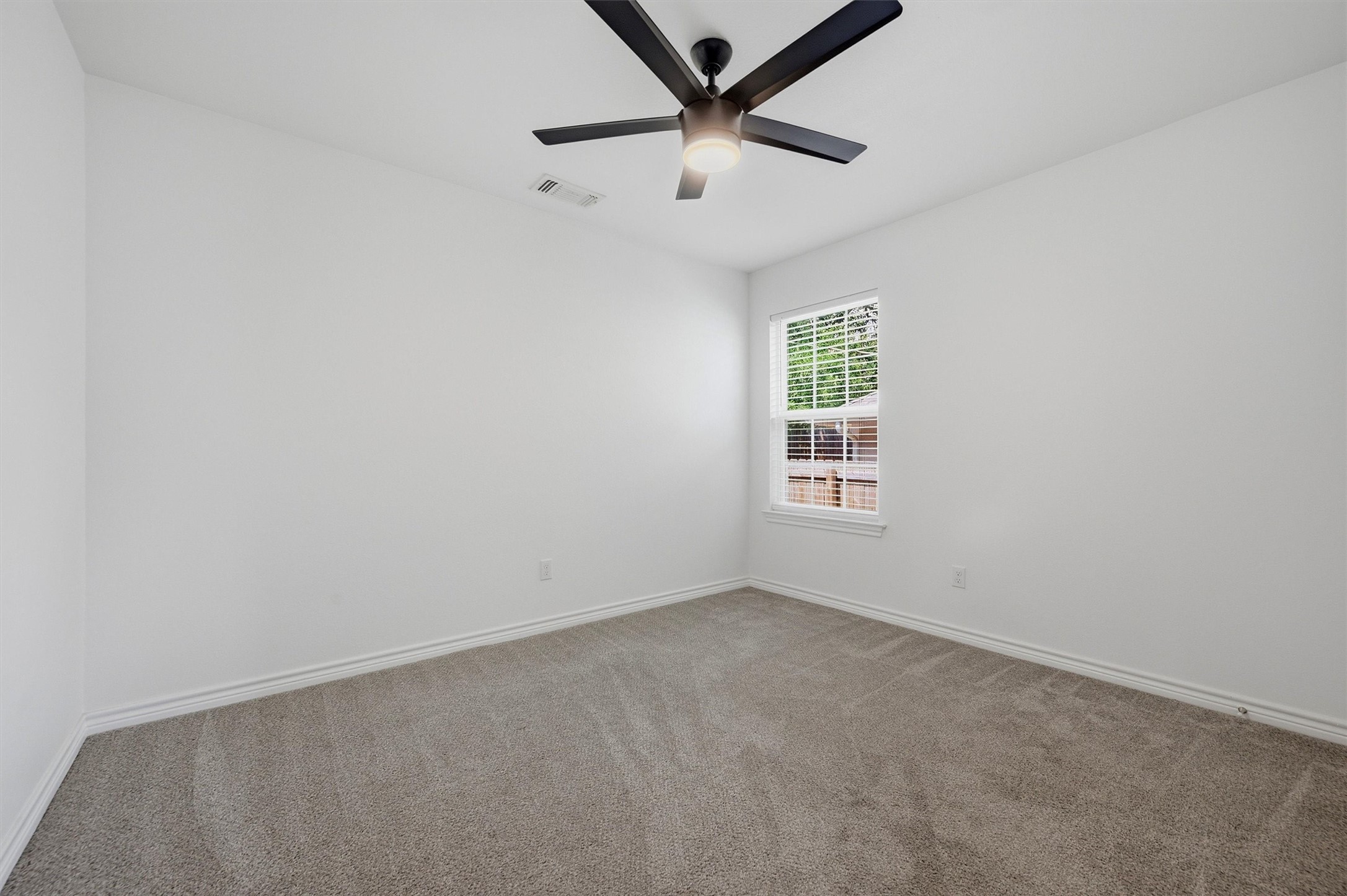 422 E Elm Street Denison TX 75021