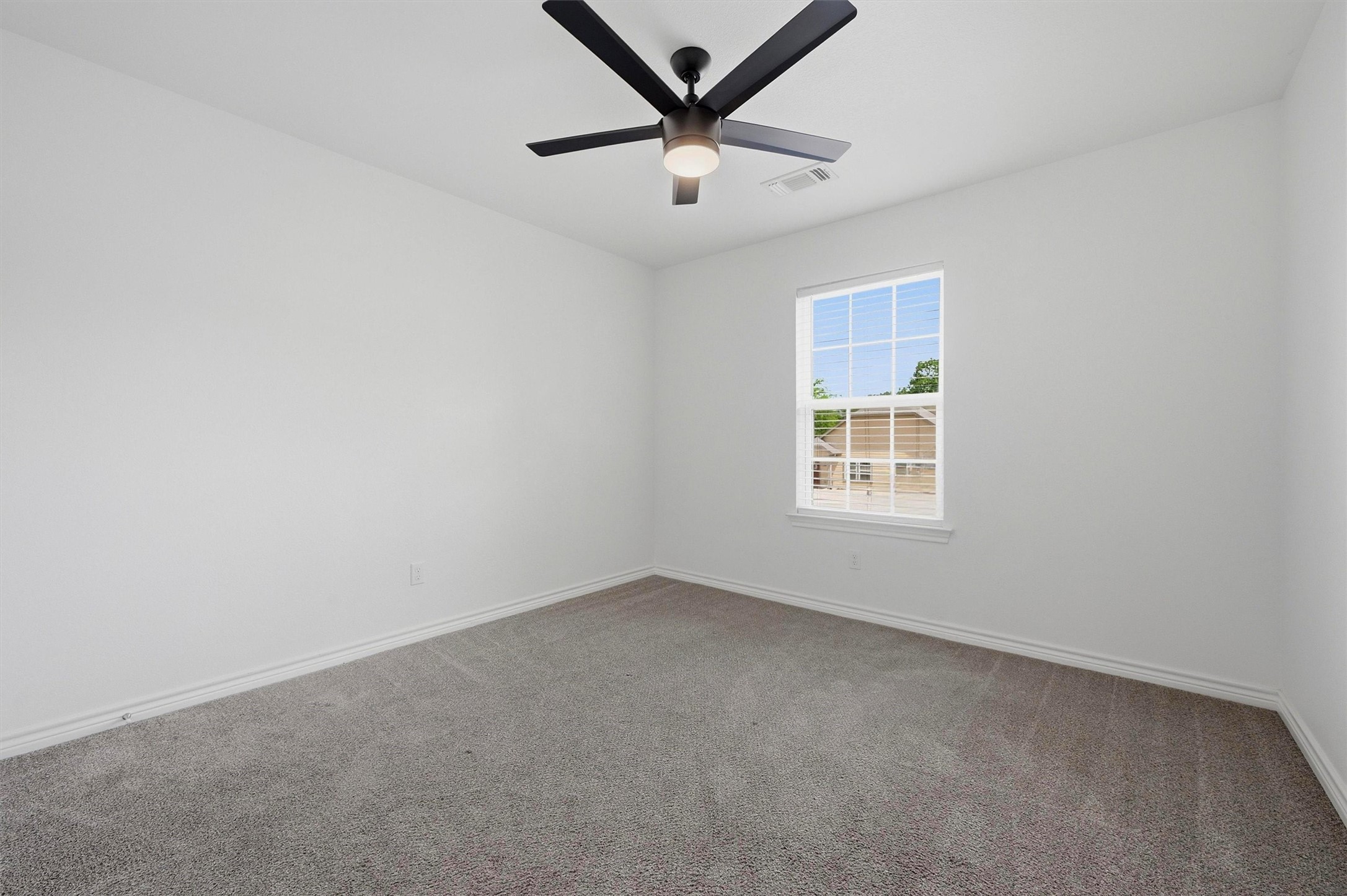 422 E Elm Street Denison TX 75021