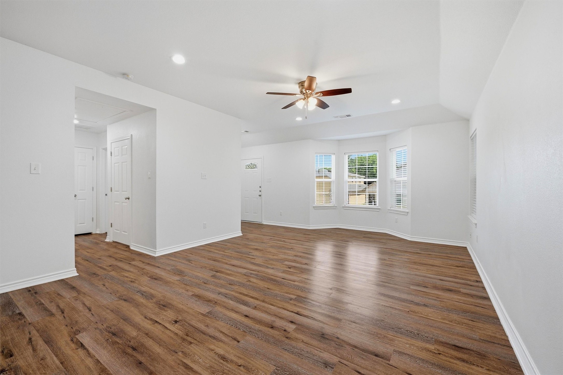 422 E Elm Street Denison TX 75021