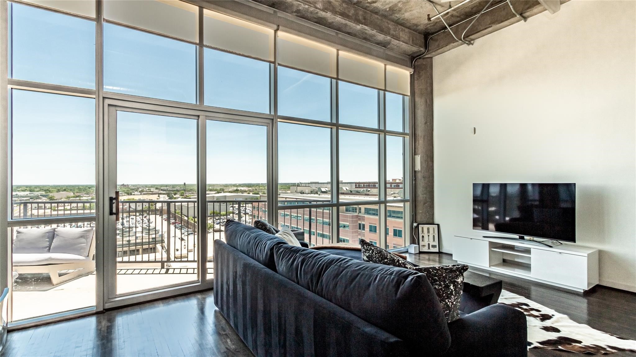 1001 Belleview Street Dallas TX 75215