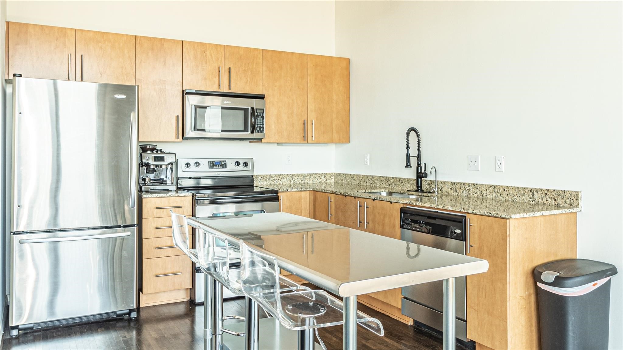 1001 Belleview Street Dallas TX 75215