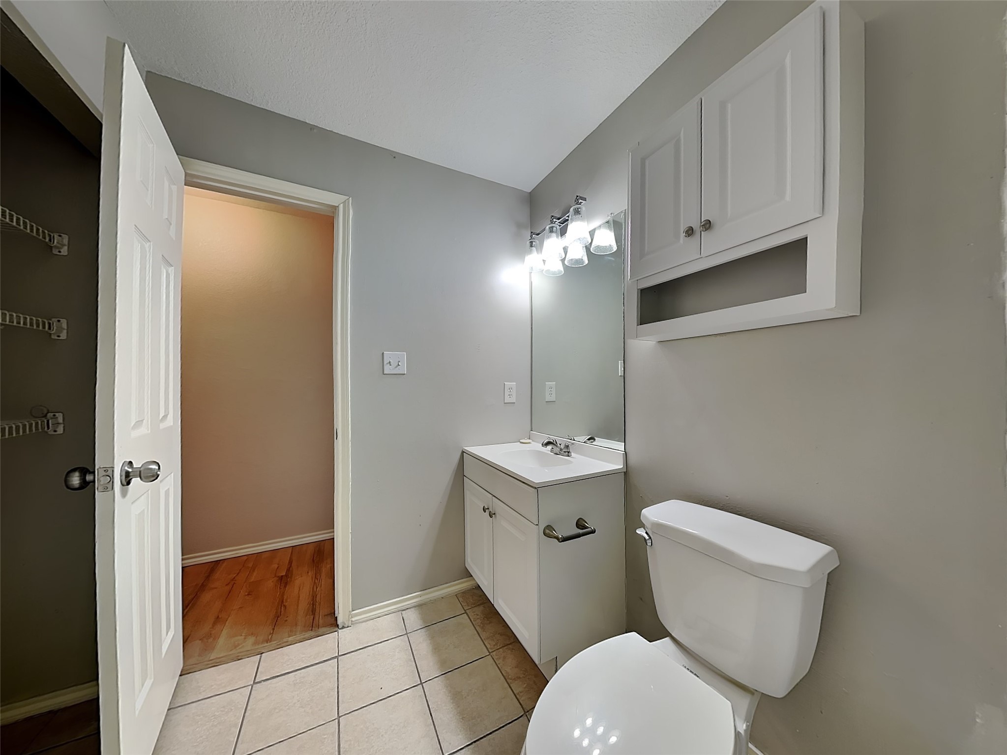 751 Meadowcreek Court Garland TX 75043
