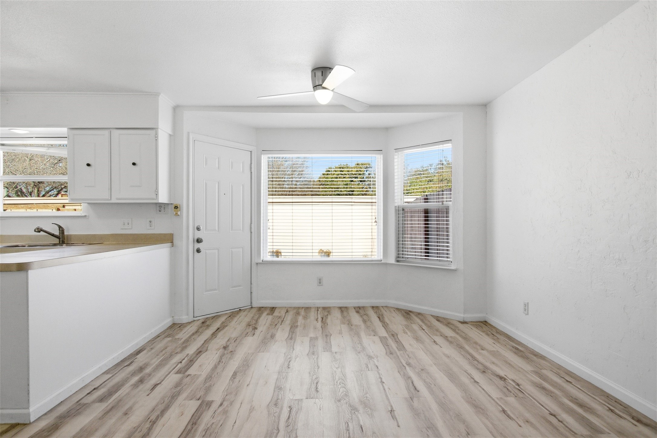 5810 Marina Drive Garland TX 75043