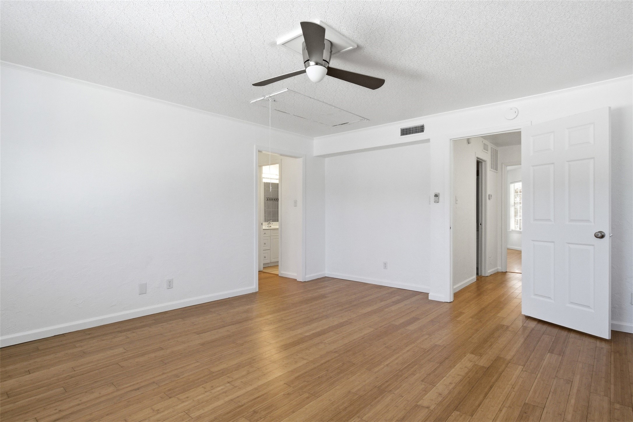5810 Marina Drive Garland TX 75043