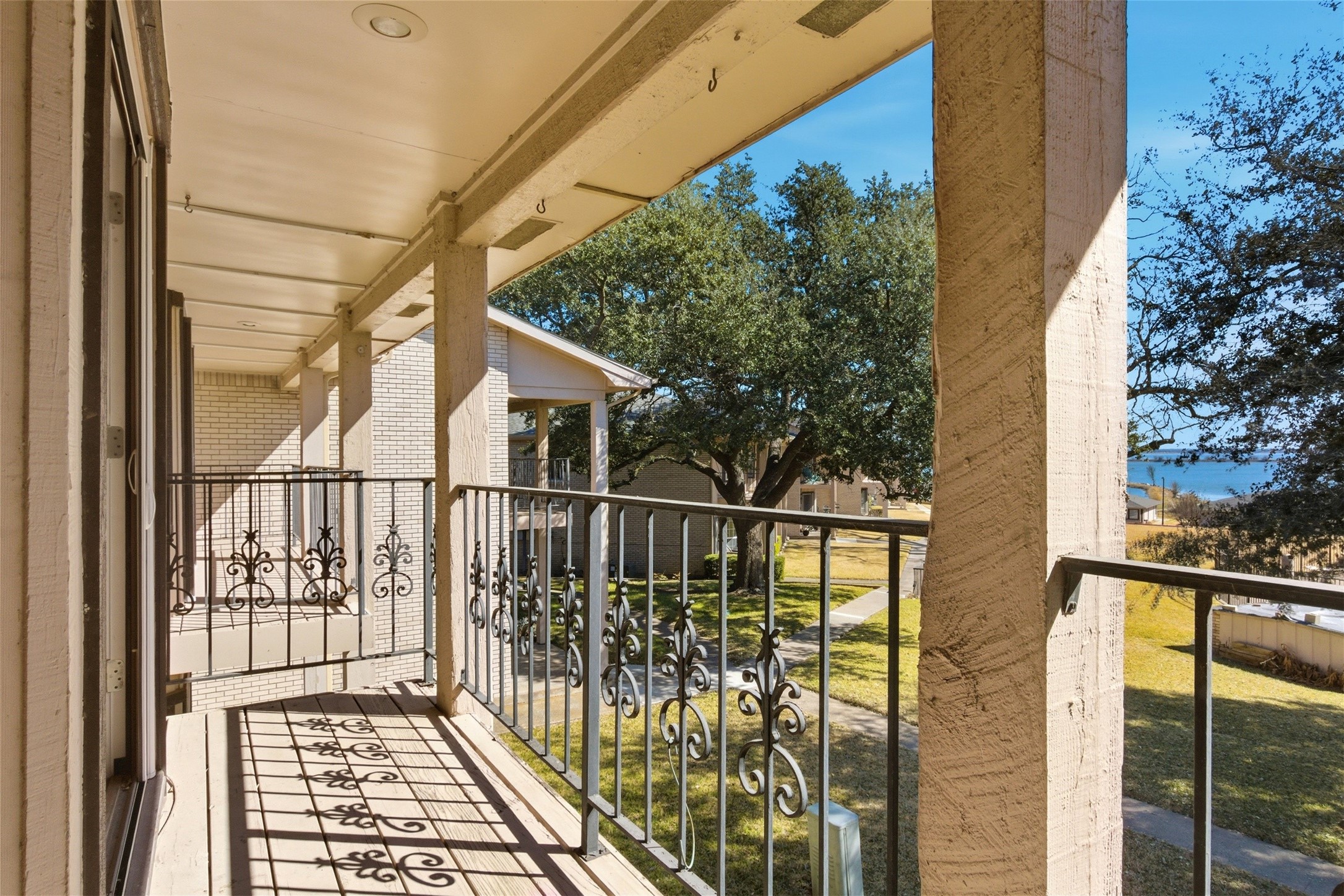 5810 Marina Drive Garland TX 75043