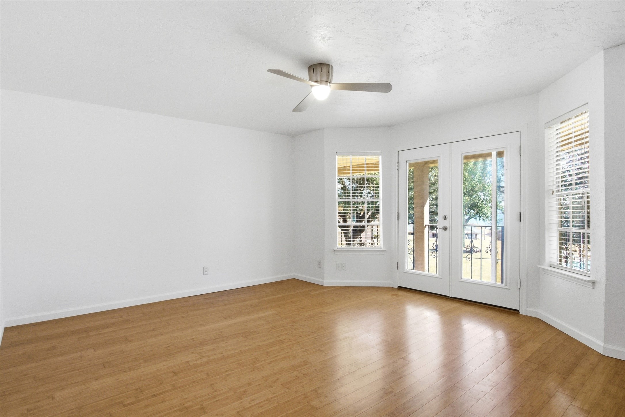 5810 Marina Drive Garland TX 75043