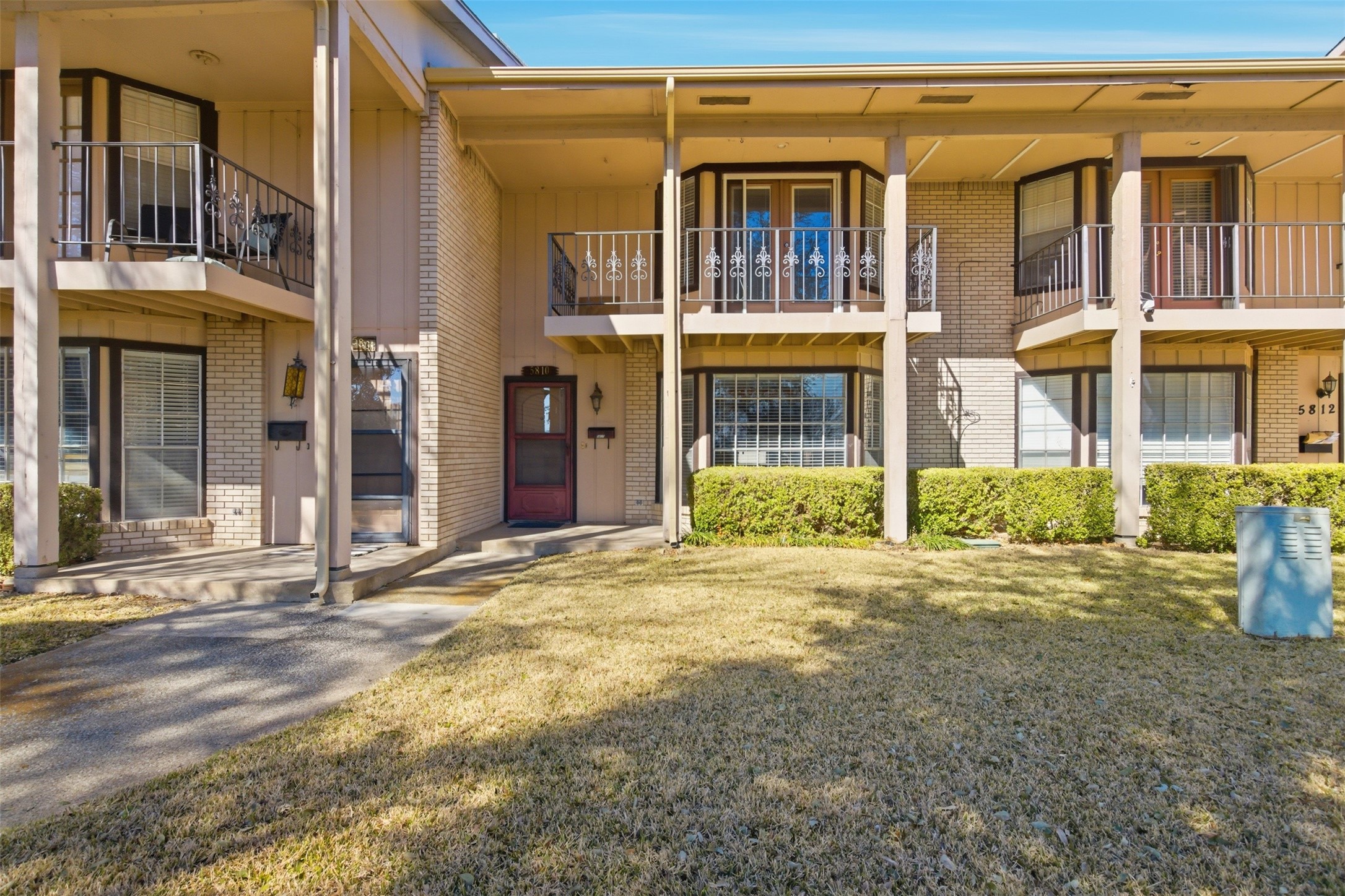 5810 Marina Drive Garland TX 75043