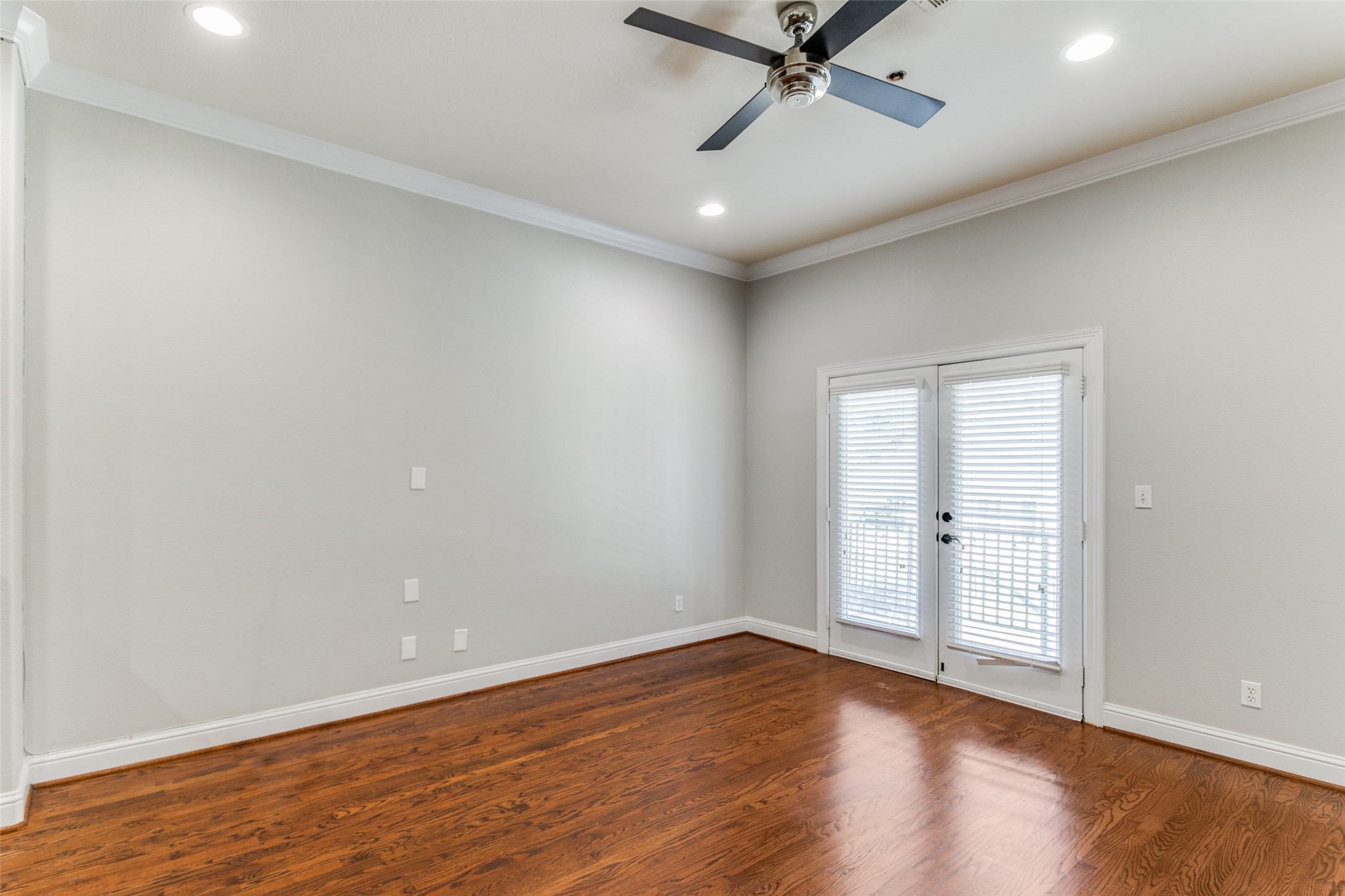5814 Hudson Street Dallas TX 75206
