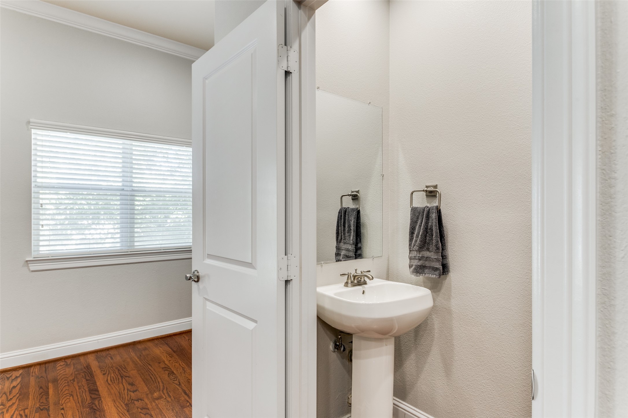 5814 Hudson Street Dallas TX 75206