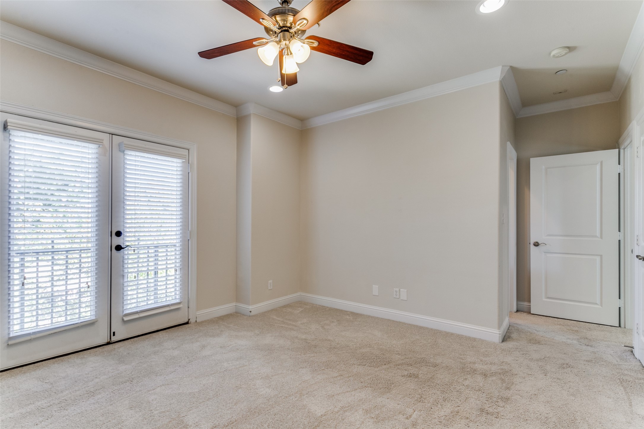 5814 Hudson Street Dallas TX 75206
