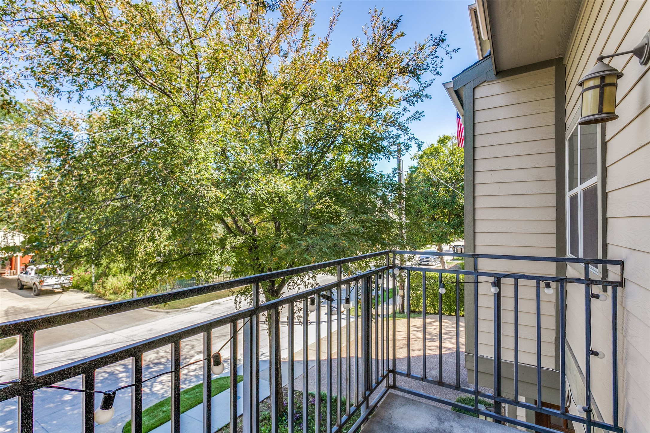 5814 Hudson Street Dallas TX 75206