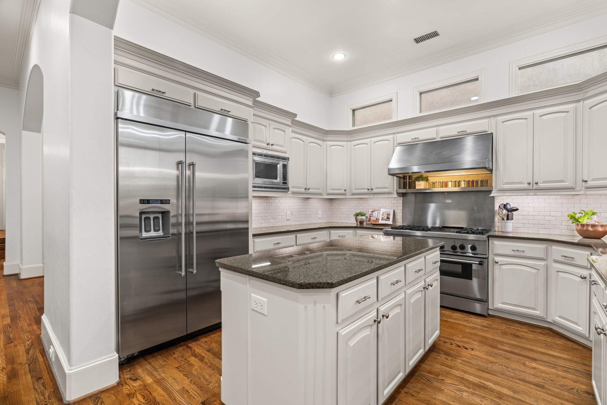 4115 Buena Vista Street Dallas TX 75204