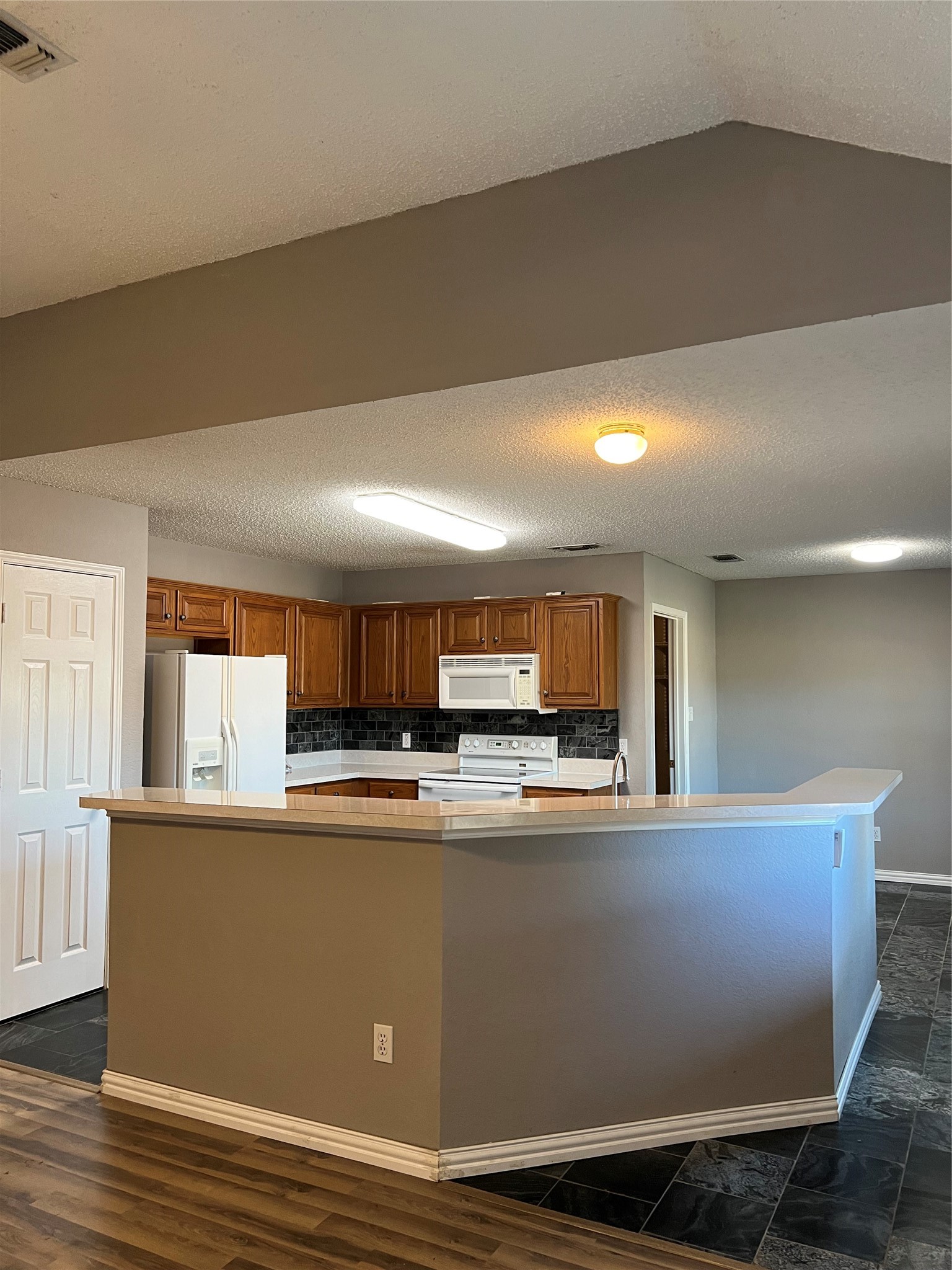 6015 Harwood Crossing Drive Arlington TX 76018