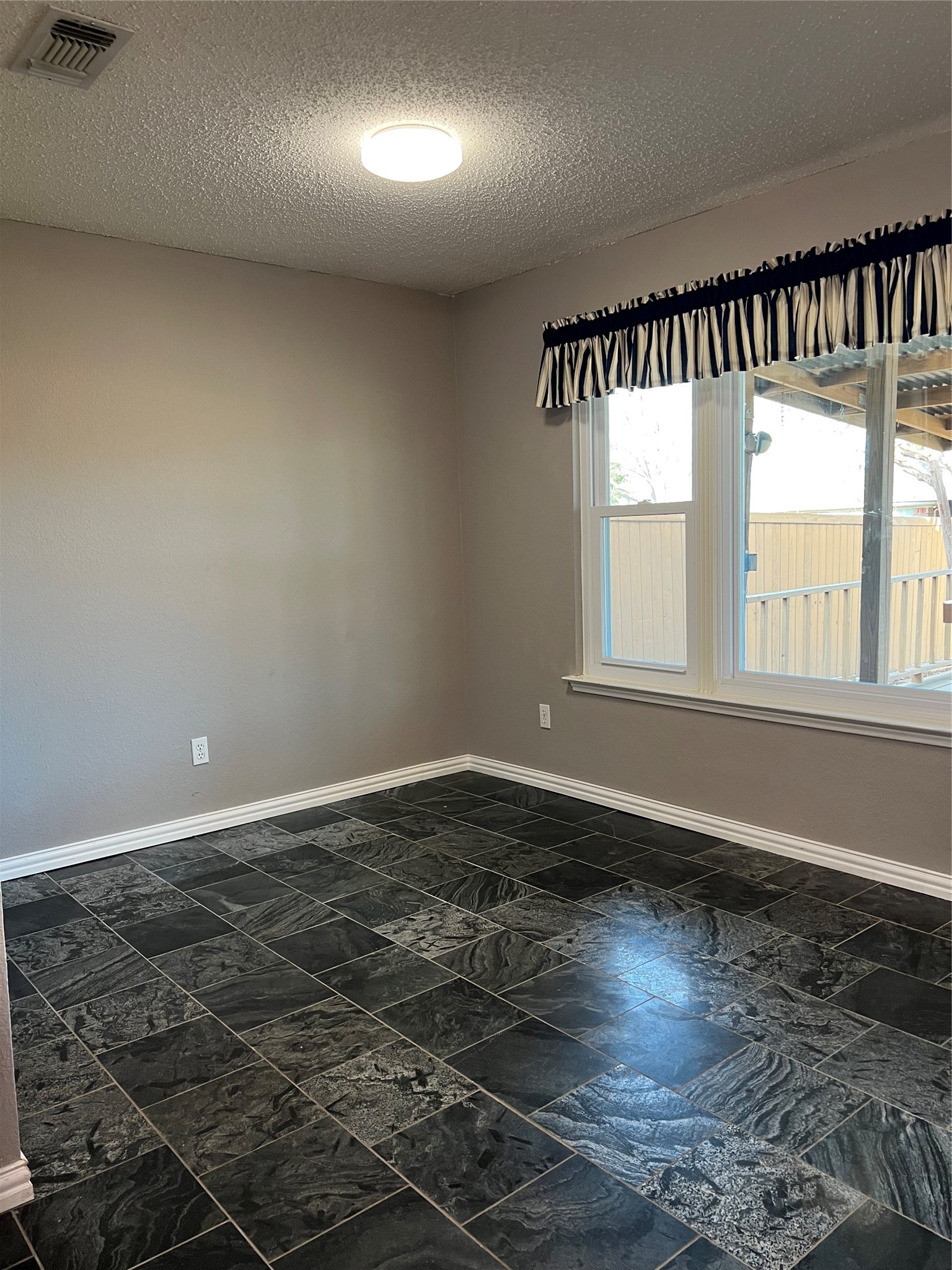 6015 Harwood Crossing Drive Arlington TX 76018