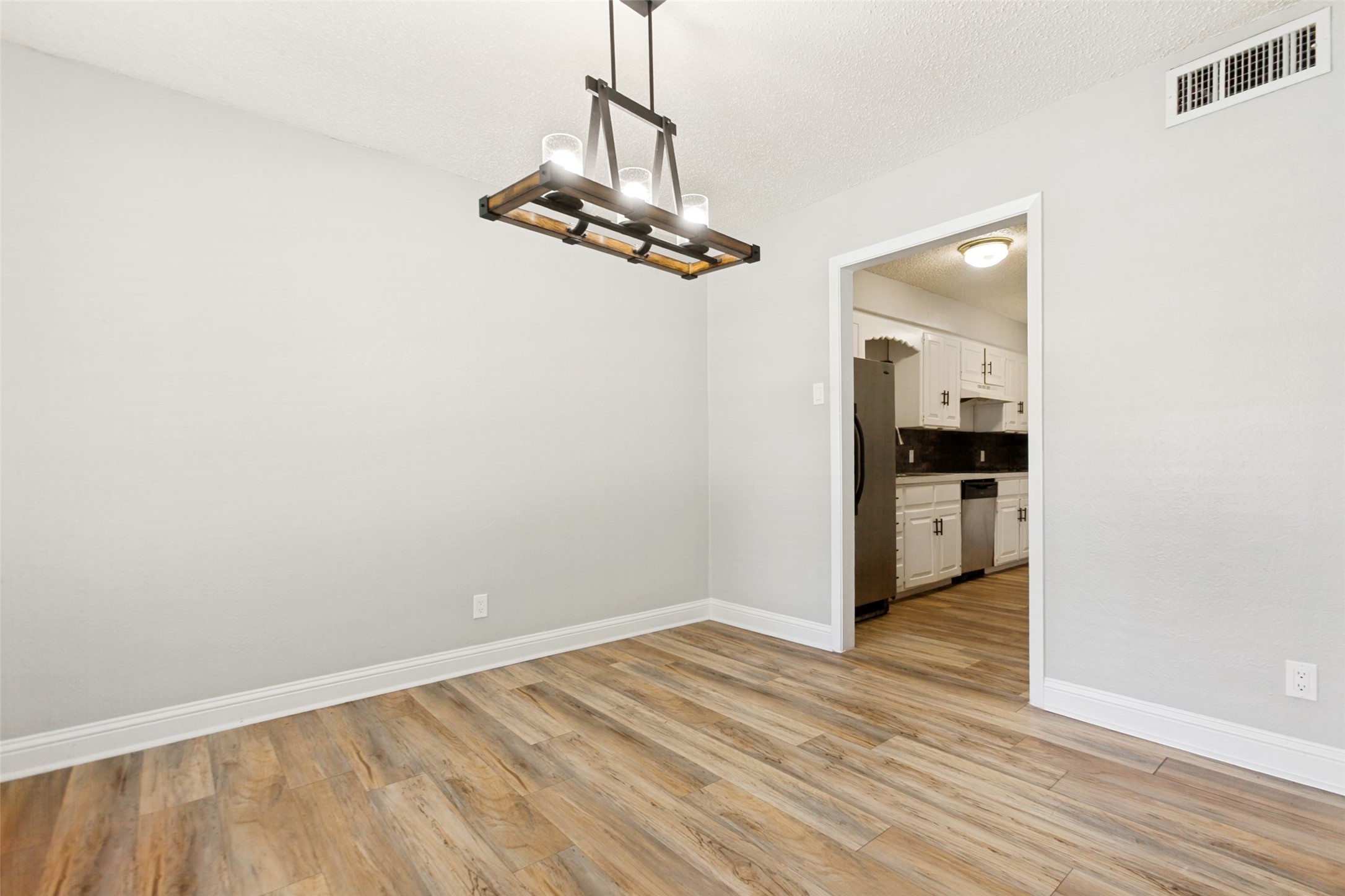 14372 Haymeadow Circle Dallas TX 75254