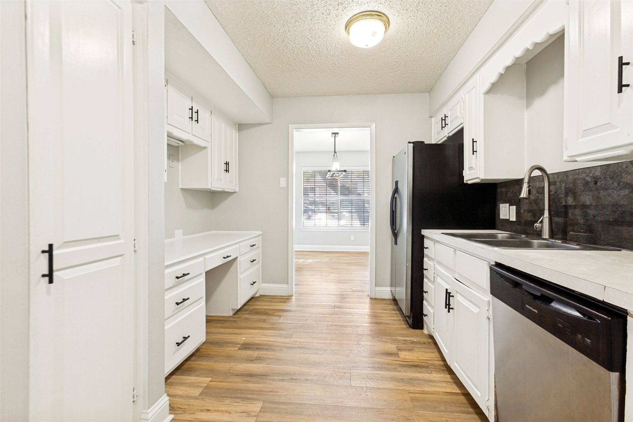 14372 Haymeadow Circle Dallas TX 75254