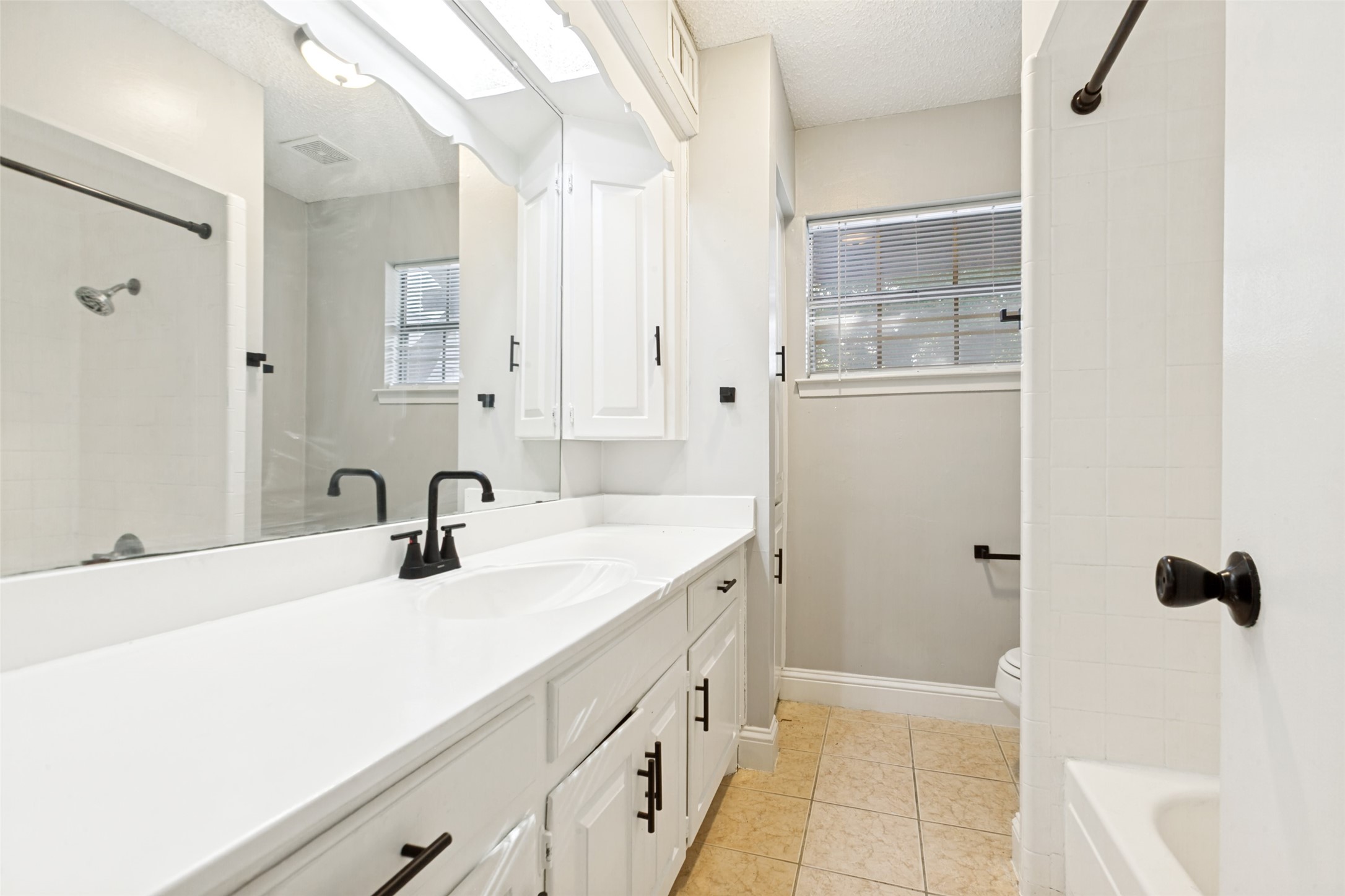 14372 Haymeadow Circle Dallas TX 75254