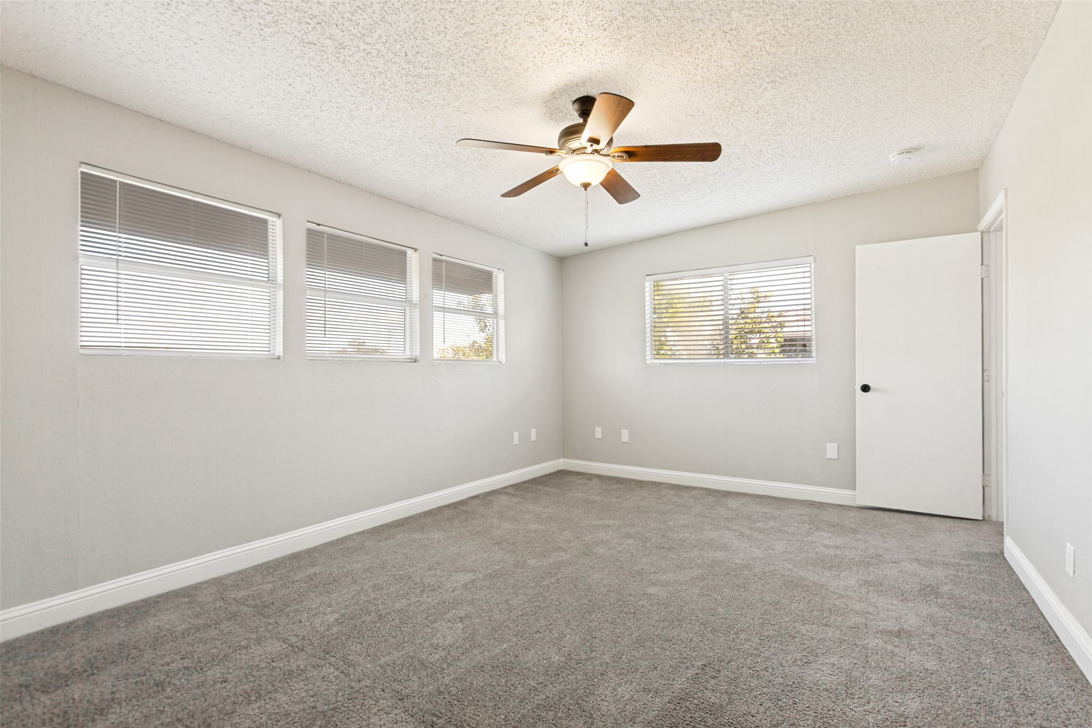 14372 Haymeadow Circle Dallas TX 75254