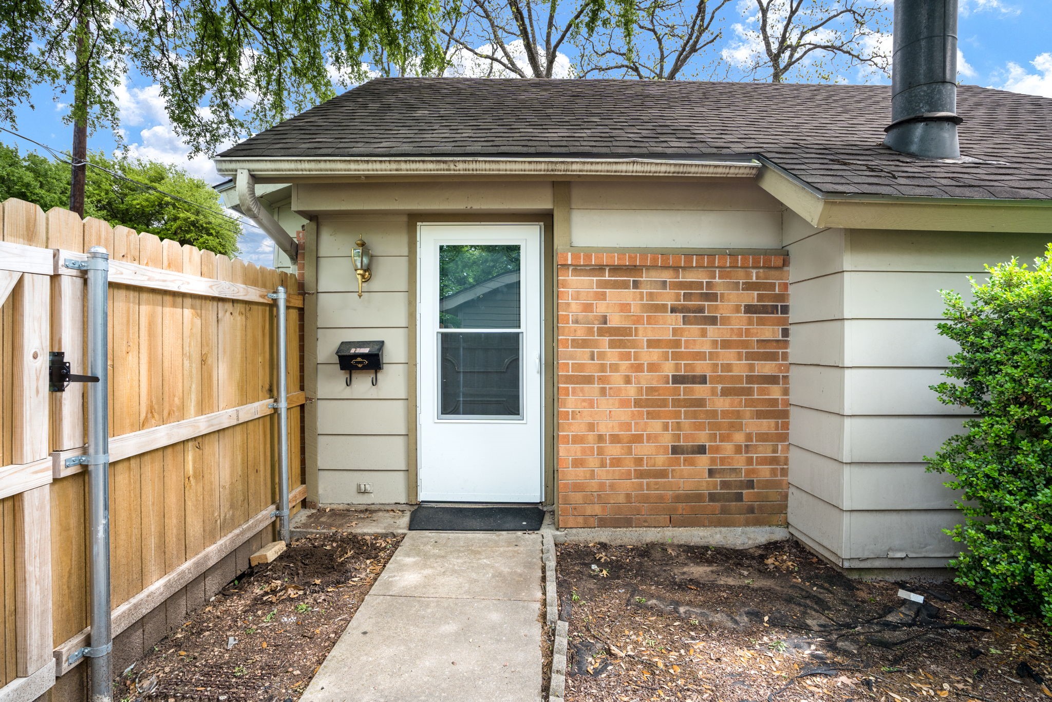 1108 W Houston Street Sherman TX 75092